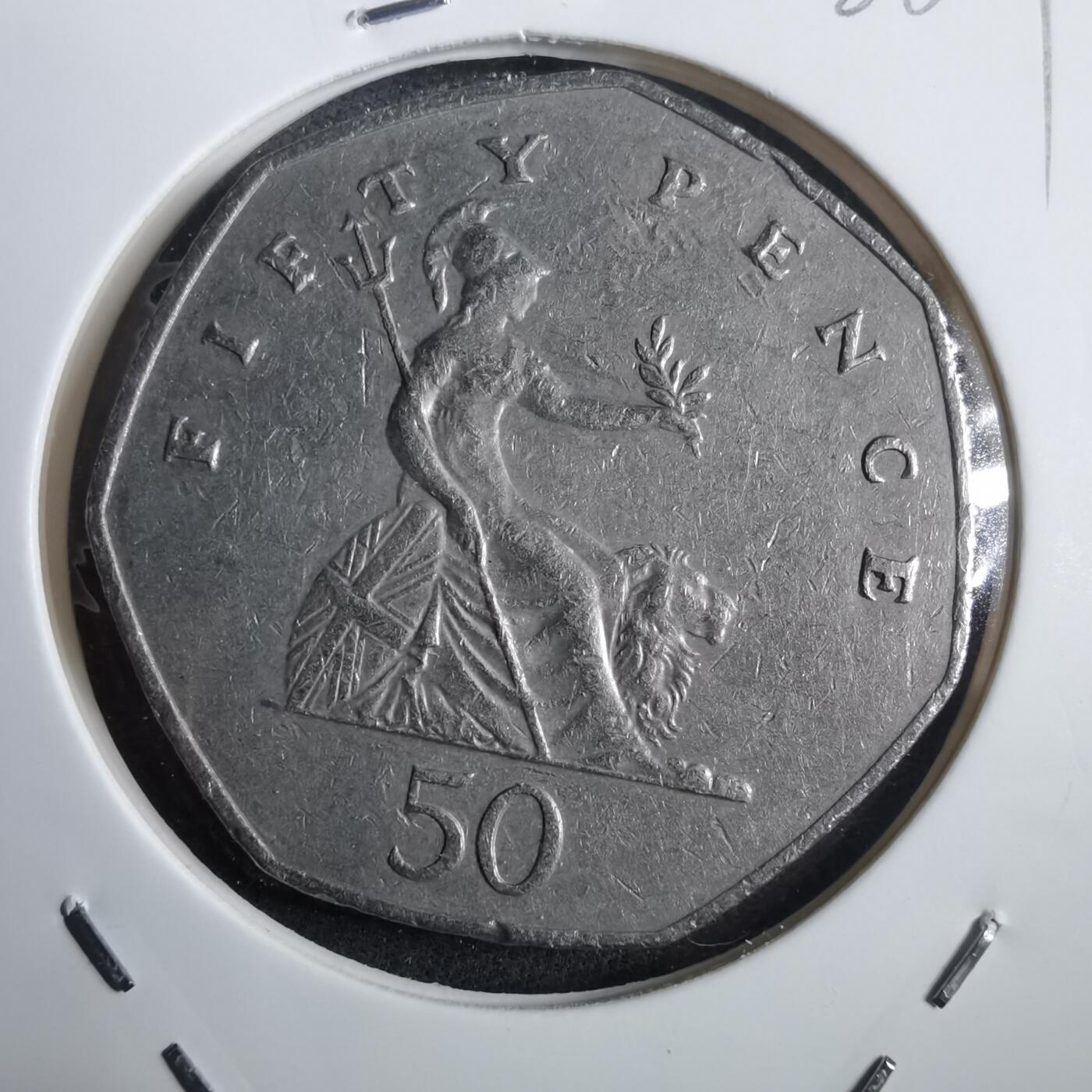 沼泽如烟--第908场 英国1982年50便士