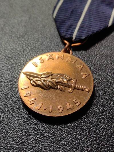 靖甫拍卖第十一场 - 芬兰继续战争奖章