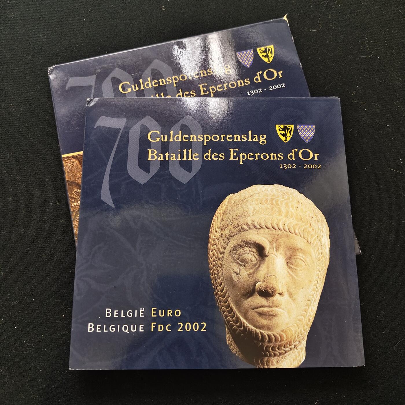 【全场包邮】纯粹捡漏拍479场（免费代拍第16场） 比利时2002年欧元首发金马刺战役700周年纪念主题官方套币-含纪念章