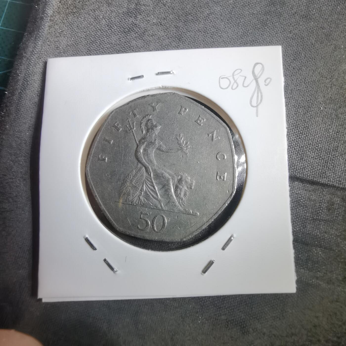 沼泽如烟--第908场 英国1982年50便士