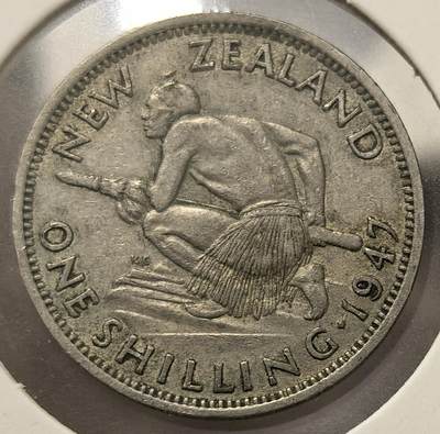 外国优质老铜币银币，周六九点倒数截拍，满百包邮，可寄存半年，喜欢朋友微信扫描二维码可直接参拍 - 新西兰1947年1先令