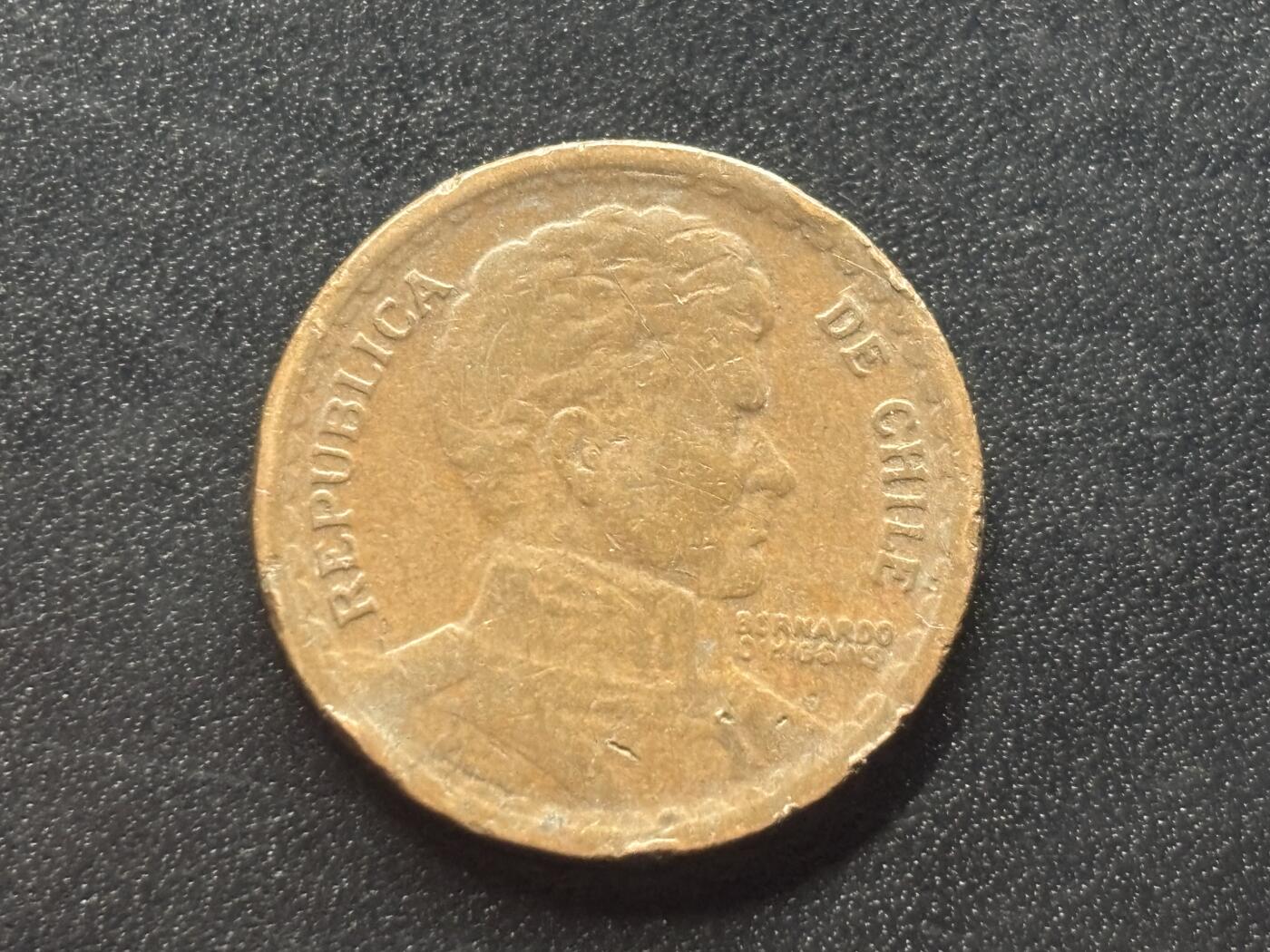 邮泉阁限时拍卖第三十六场 美洲硬币专场（硬币在国外。请付邮费6元。） 智利1948年1比索