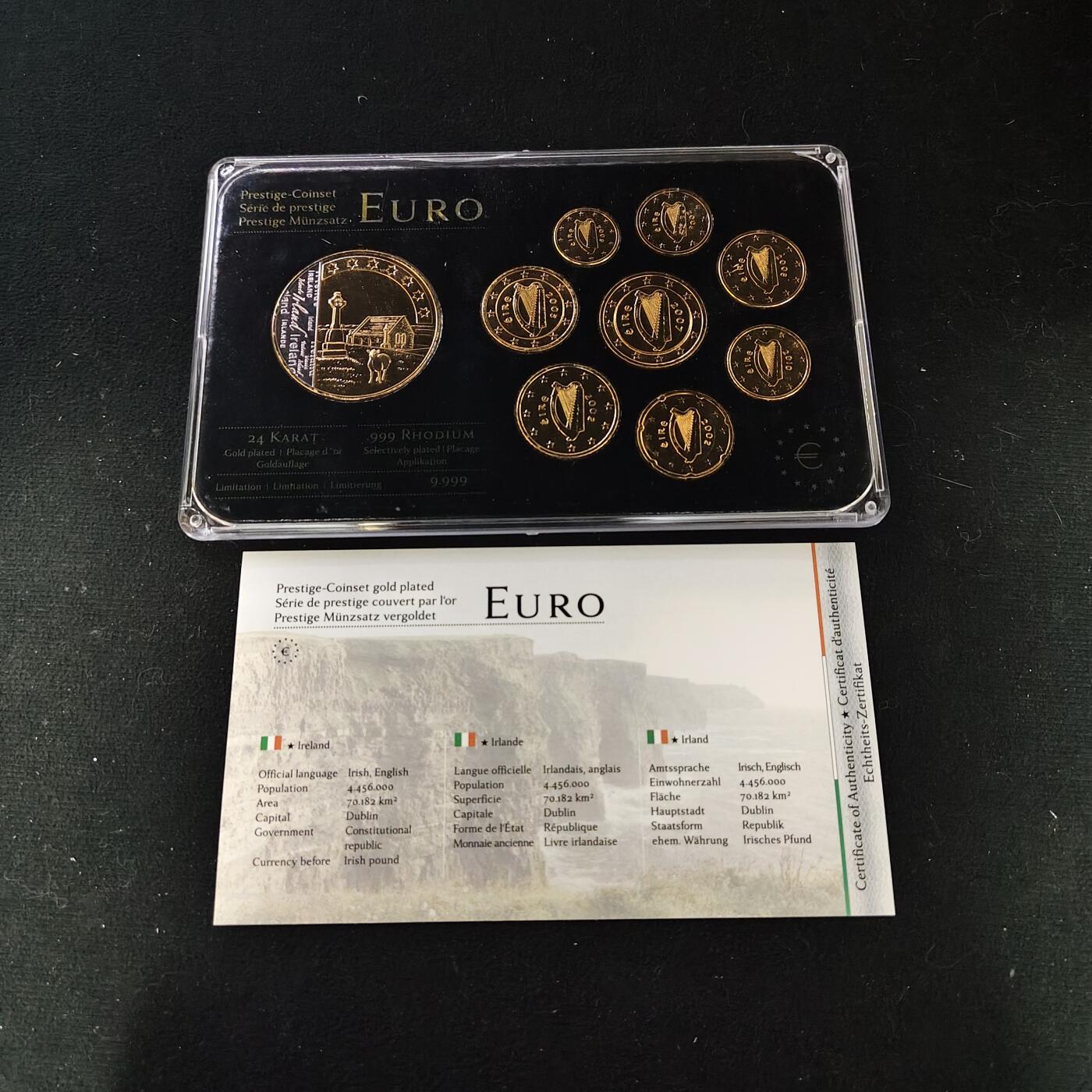 【全场包邮】纯粹捡漏拍479场（免费代拍第16场） 爱尔兰欧元版镀金盒装套币-含40毫米超大镀金纪念章