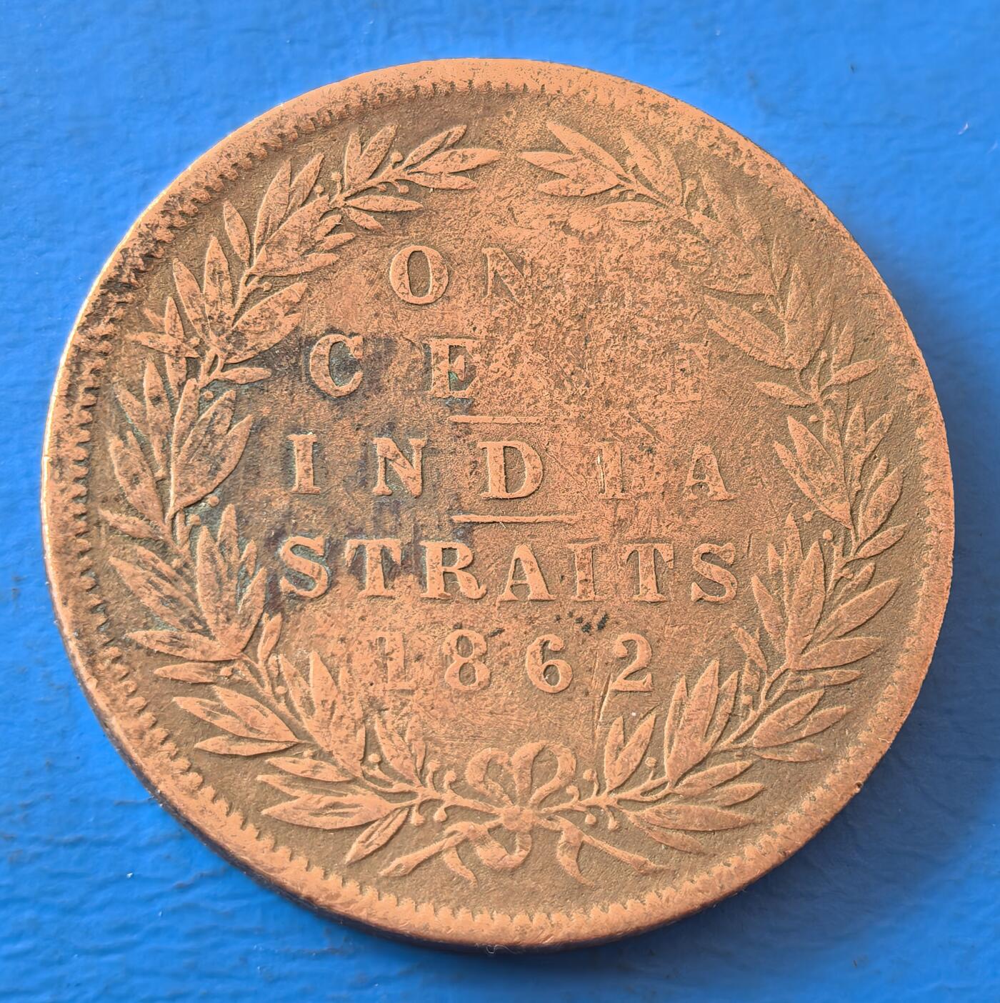 外国优质老铜币银币，周六九点倒数截拍，满百包邮，可寄存半年，喜欢朋友微信扫描二维码可直接参拍 印度海峡1862年壹分 大铜币