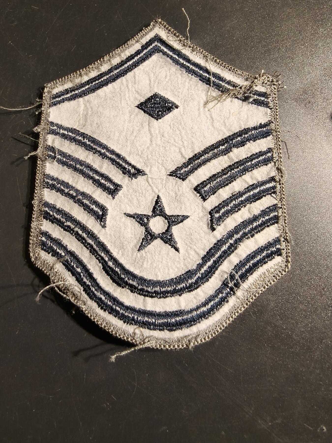 老王徽章第164期  美国空军军士长臂章