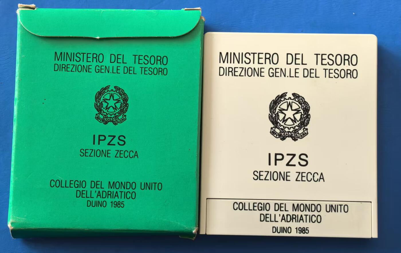 外国优质老铜币银币，周六九点倒数截拍，满百包邮，可寄存半年，喜欢朋友微信扫描二维码可直接参拍 原盒意大利1985年500里拉银币