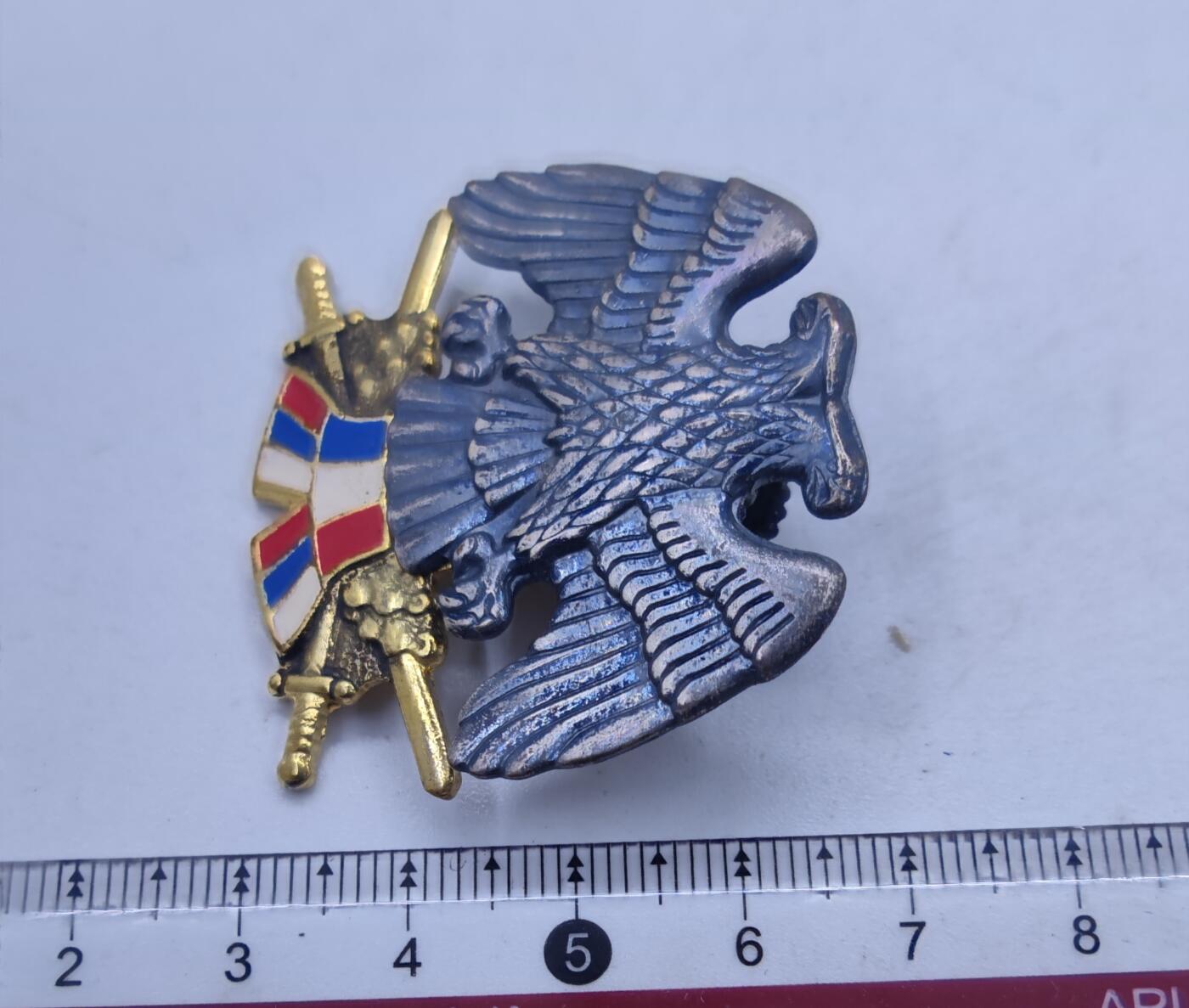 红色经典收藏拍卖专场第32期 南斯拉夫陆军帽徽