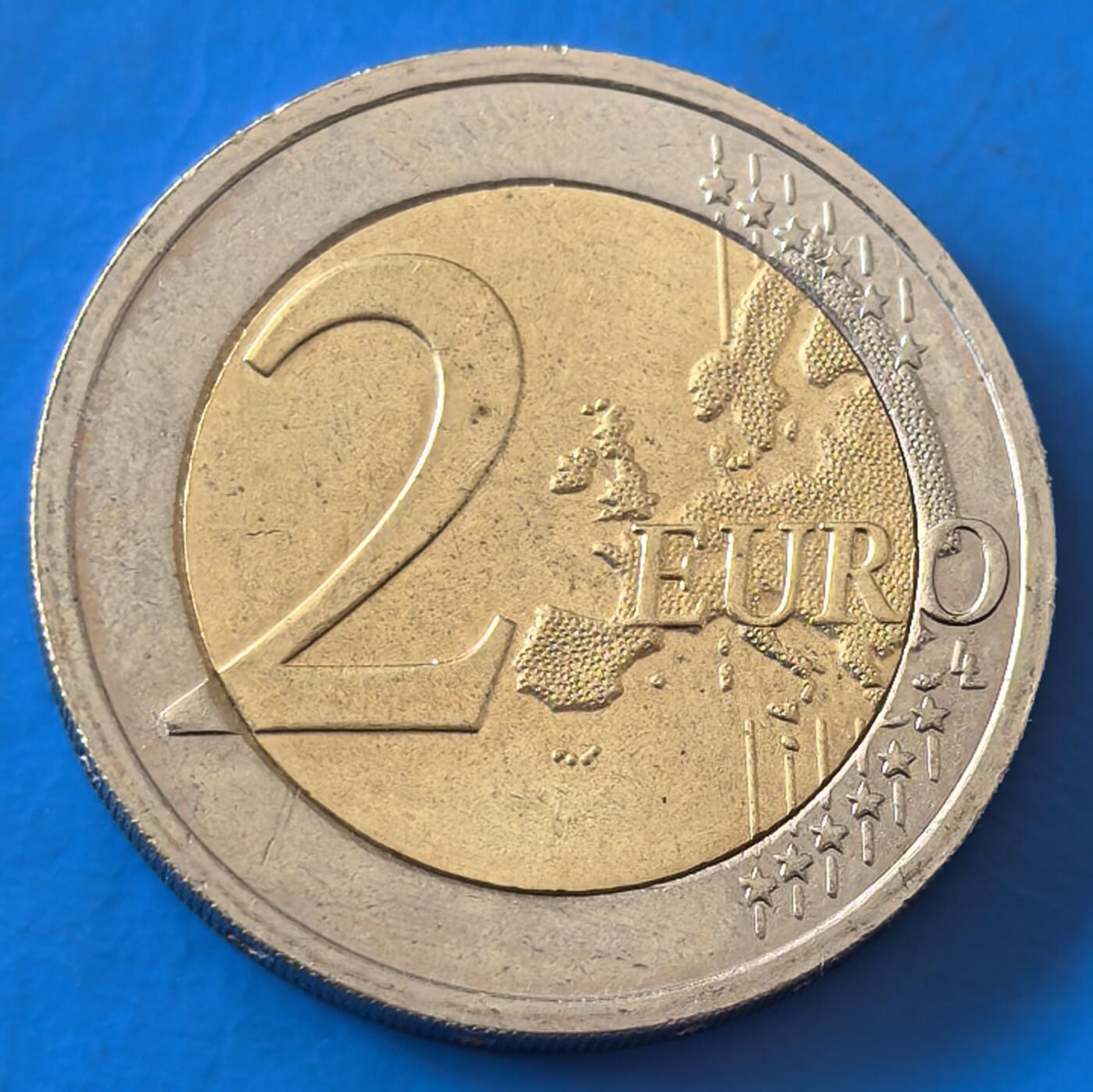 外国优质老铜币银币，周六九点倒数截拍，满百包邮，可寄存半年，喜欢朋友微信扫描二维码可直接参拍 斯洛文尼亚2欧纪念币