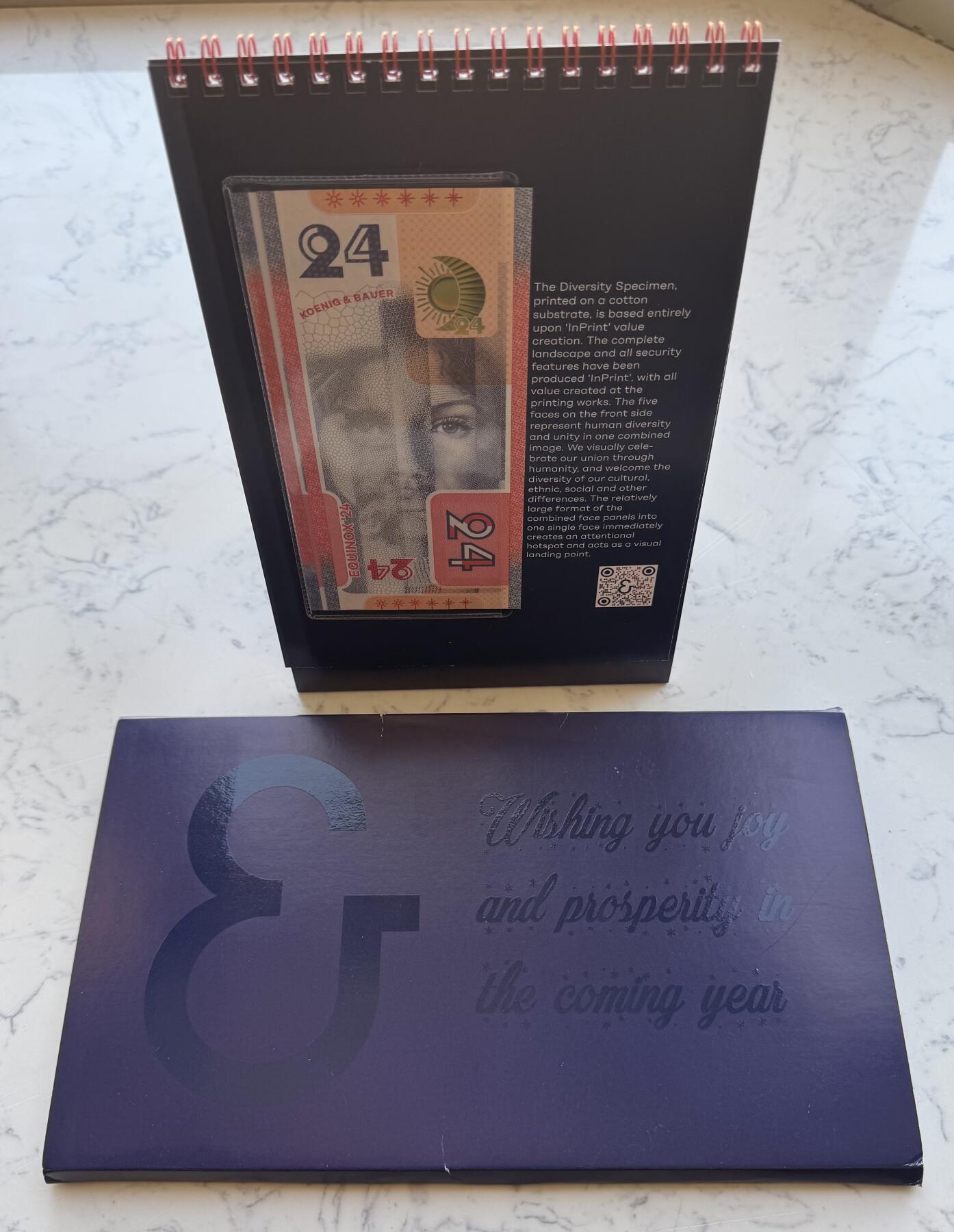 2025第25场（总第225期）：精品测试钞、纪念钞、塑料钞、连体钞综合场 版三/纸质 德国高宝2024年“一体化生态系统”纸质版测试钞UNC（含Koenig&Bauer 2025版台历及原装册）