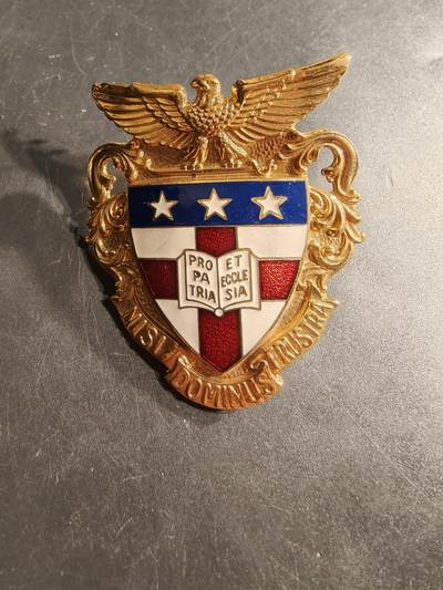 老王徽章第164期 - 美国康涅狄格军事学院大檐帽帽徽 