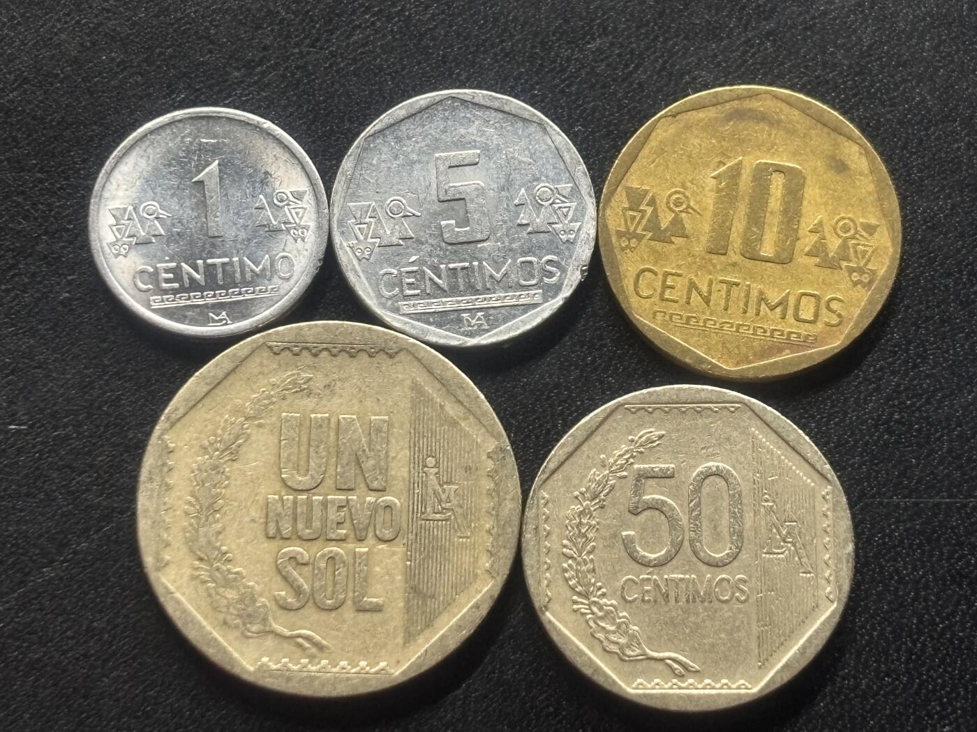 邮泉阁限时拍卖第三十六场 美洲硬币专场（硬币在国外。请付邮费6元。）