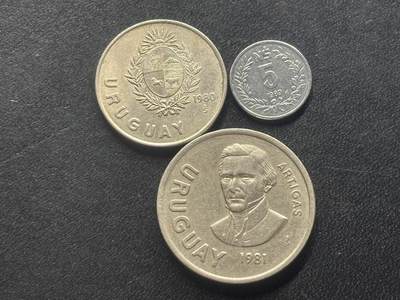 邮泉阁限时拍卖第三十六场 美洲硬币专场（硬币在国外。请付邮费6元。） - 乌拉圭1980年代3枚