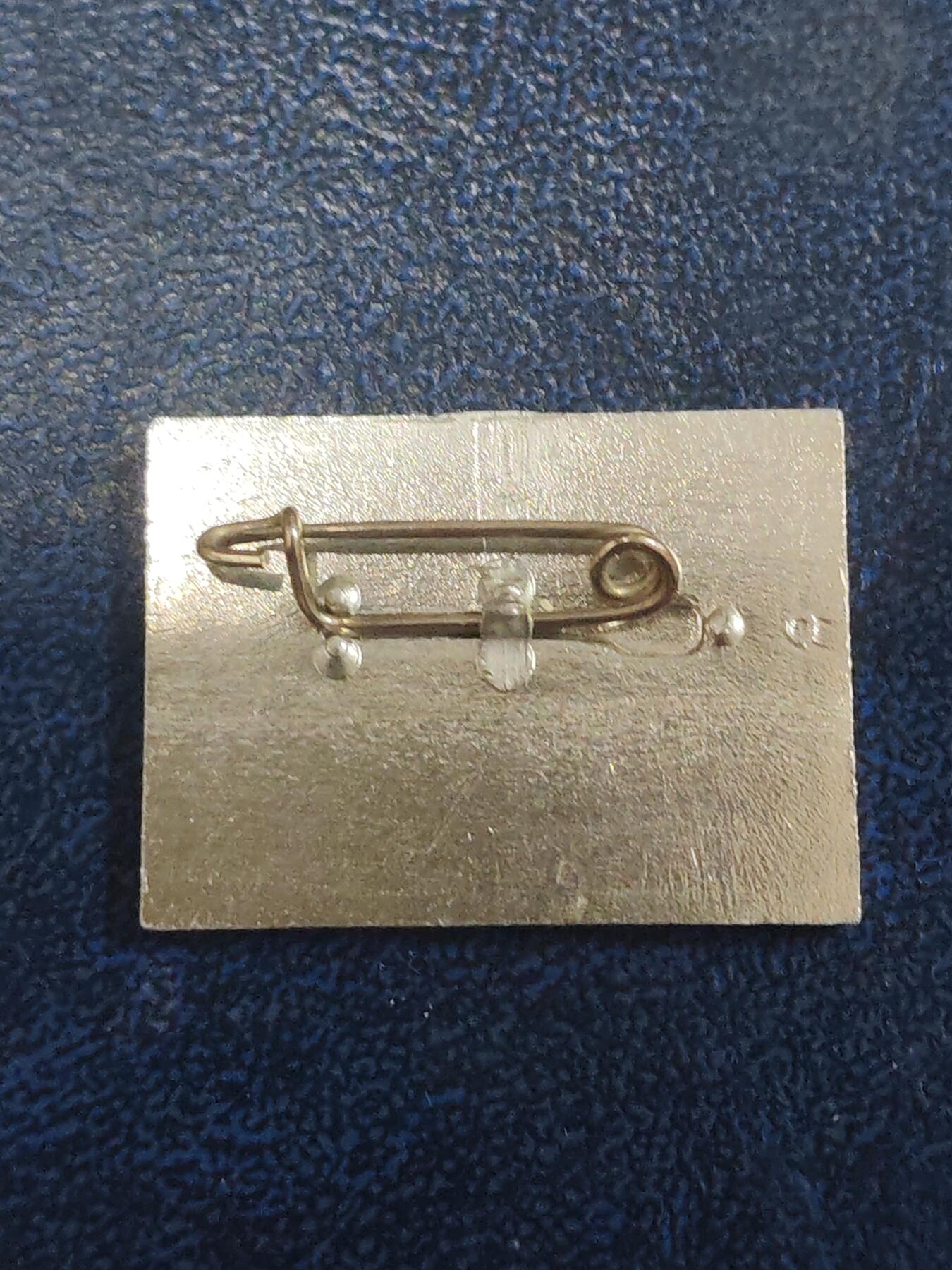 荷兰第129期勋赏拍卖 民主德国成立十九周年纪念章