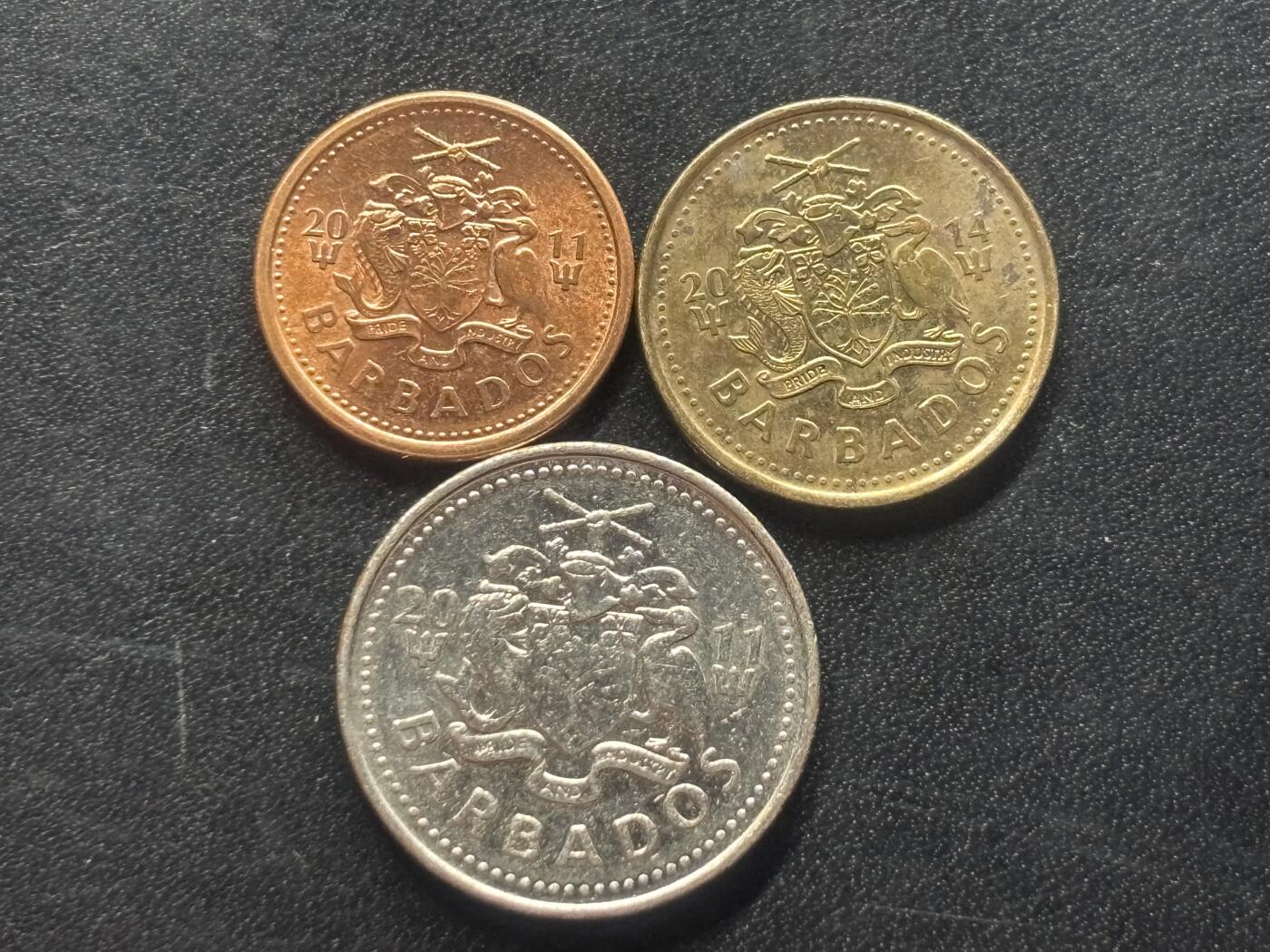 邮泉阁限时拍卖第三十六场 美洲硬币专场（硬币在国外。请付邮费6元。）