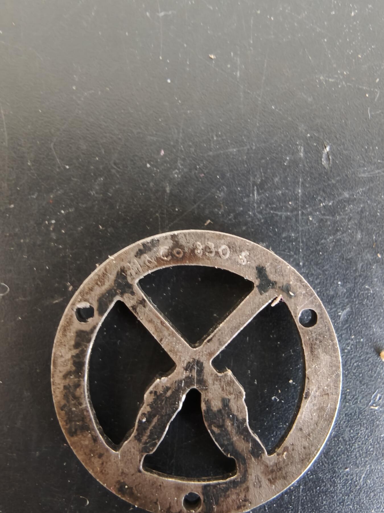 老王徽章第164期  丹麦射击证章    830银    3.6g