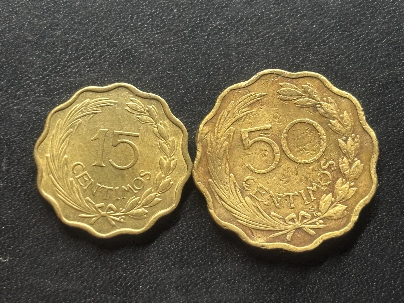 邮泉阁限时拍卖第三十六场 美洲硬币专场（硬币在国外。请付邮费6元。） 巴拉圭2枚