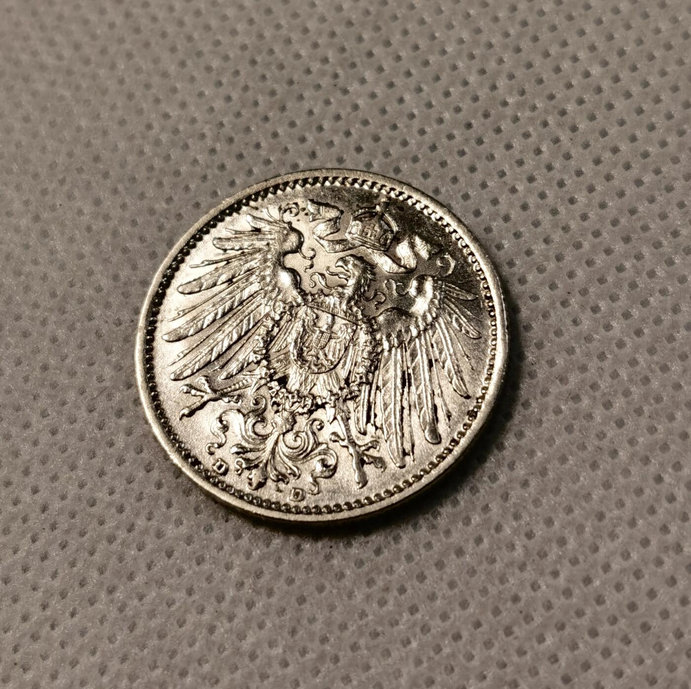 甄臻铺-世界币章拍卖（第40期）送拍享返佣金等优惠多多 UNC德国1914年长翅鹰1马克银币 车轮转光 羽毛清晰