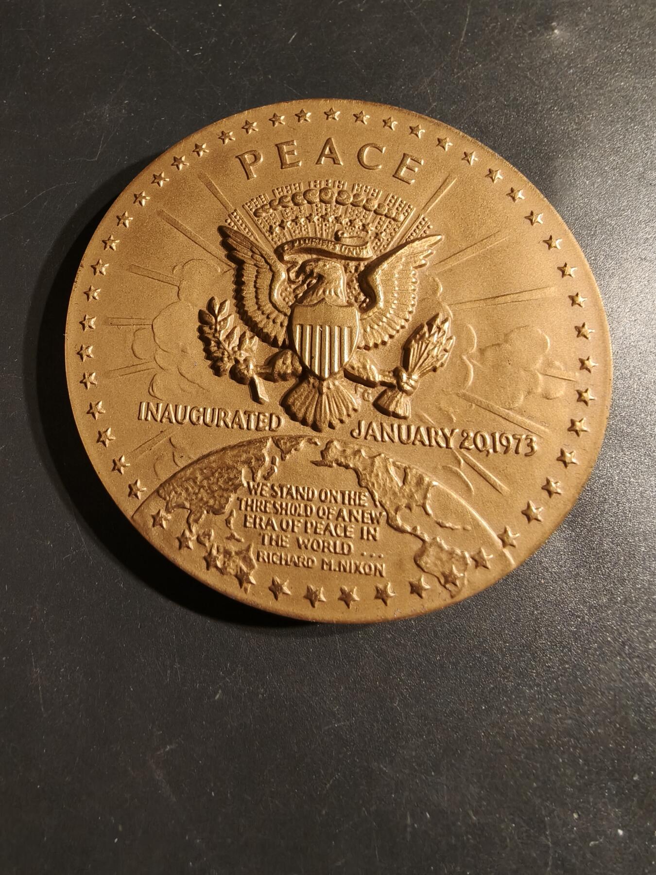 老王徽章第164期  美国铸币局理查德•尼克松总统大铜章     原盒      直径76mm.    重量235.2g