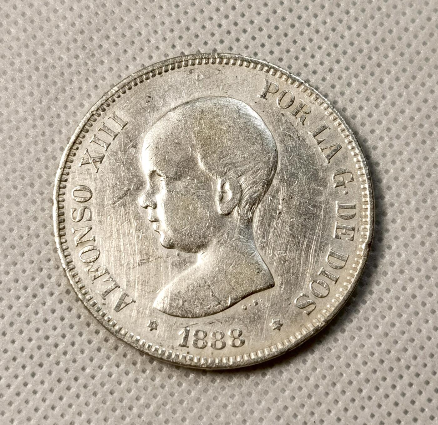 甄臻铺-世界币章拍卖（第40期）送拍享返佣金等优惠多多