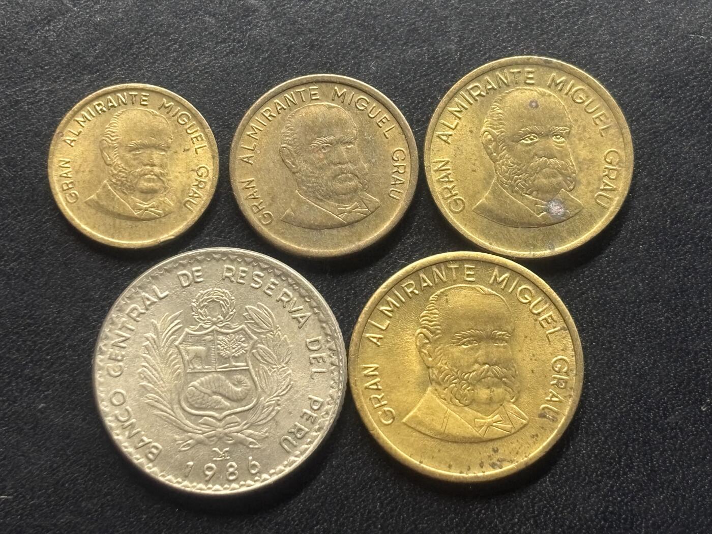 邮泉阁限时拍卖第三十六场 美洲硬币专场（硬币在国外。请付邮费6元。）