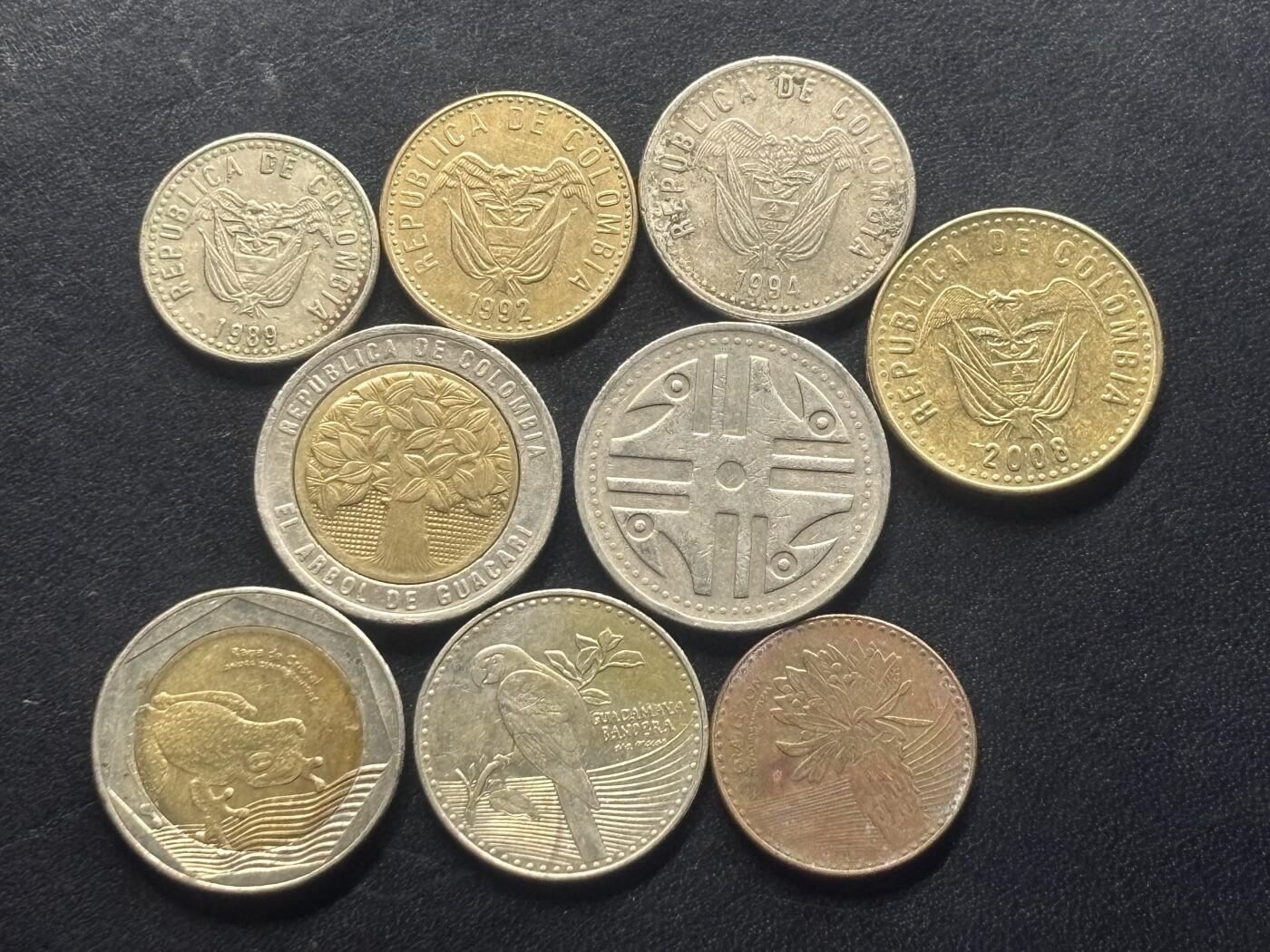 邮泉阁限时拍卖第三十六场 美洲硬币专场（硬币在国外。请付邮费6元。）