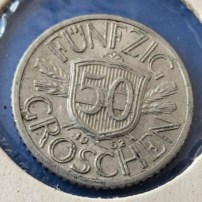 外国优质老铜币银币，周六九点倒数截拍，满百包邮，可寄存半年，喜欢朋友微信扫描二维码可直接参拍 - 欧洲老藏家纸夹-奥地利1952年50格罗申