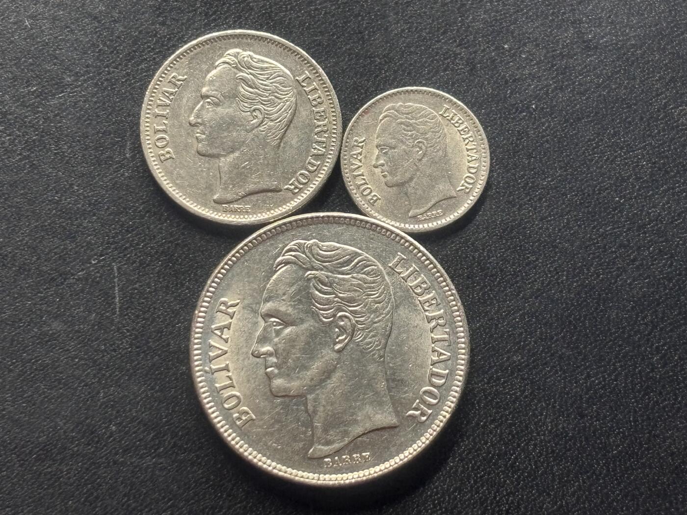 邮泉阁限时拍卖第三十六场 美洲硬币专场（硬币在国外。请付邮费6元。） 委内瑞拉1977年3枚