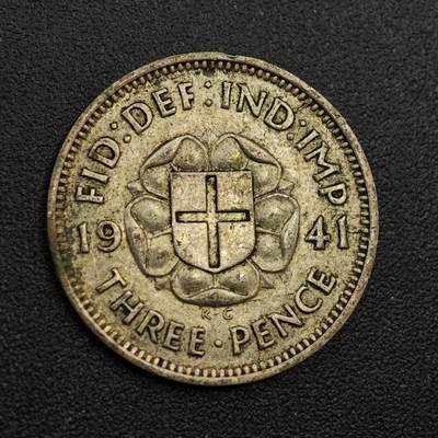 【淘币小摊】实时拍第八百零一拍   散币场   满百包邮可预留二周 每周一统一发货   - 英国1941年乔治六世3便士银币