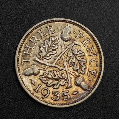 【淘币小摊】实时拍第八百零一拍   散币场   满百包邮可预留二周 每周一统一发货   - 英国1935年乔治五世3便士银币