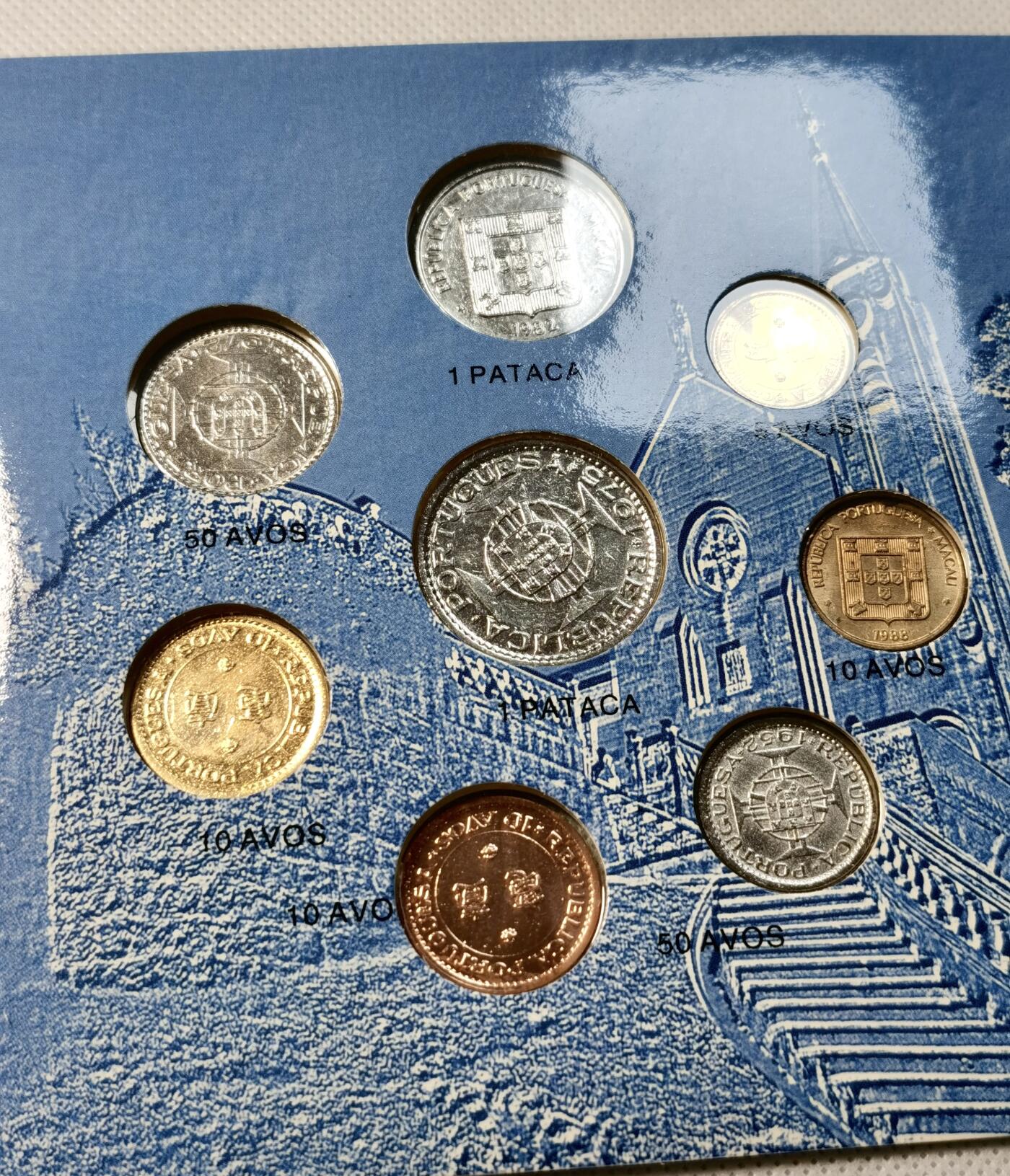 甄臻铺-世界币章拍卖（第40期）送拍享返佣金等优惠多多