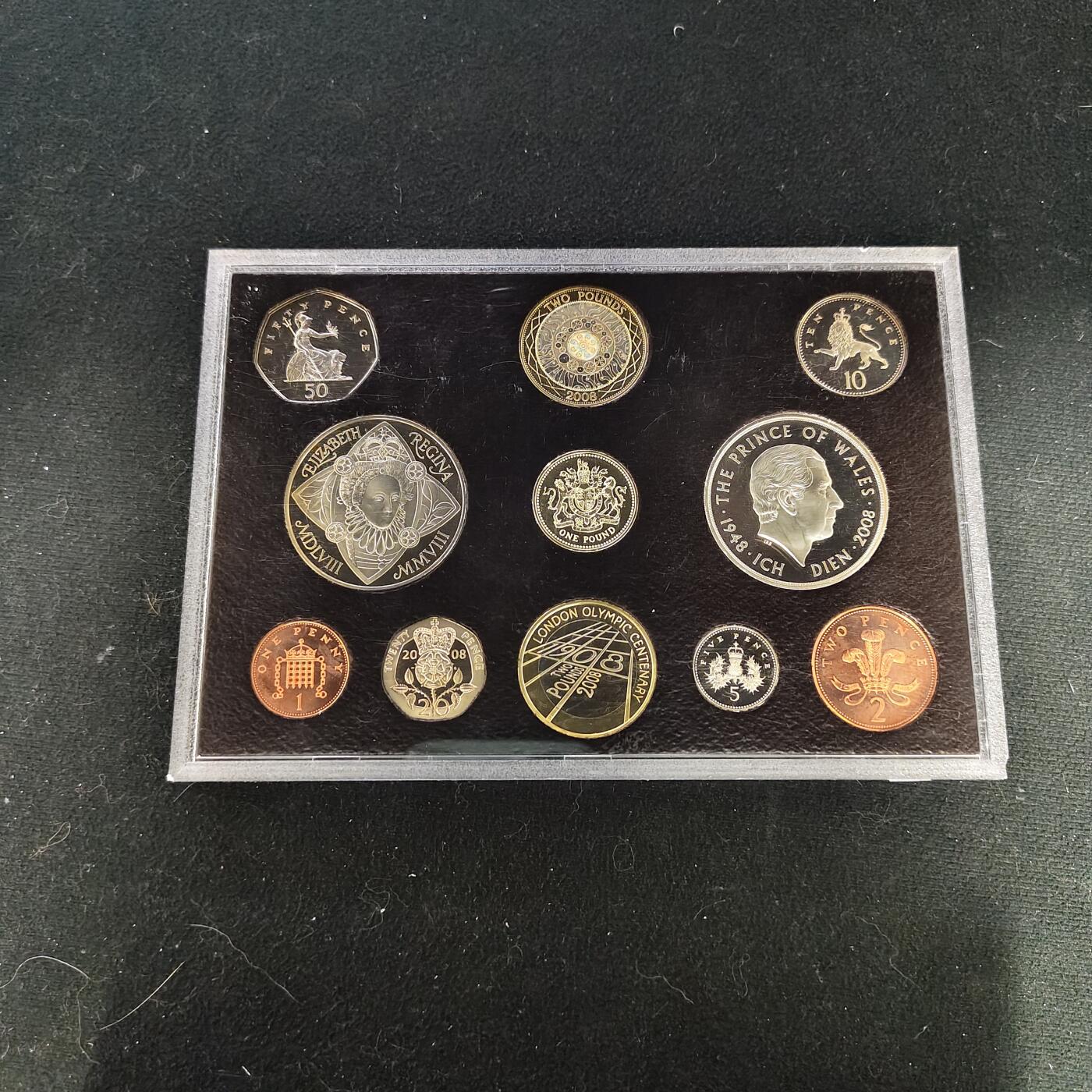 【全场包邮】纯粹捡漏拍479场（免费代拍第16场） 英国2008年王室标志末版11枚官方精制套币-盒证全-含5镑伊丽莎白一世+5镑查尔斯大寿+2镑伦敦奥运会百年精制纪念币
