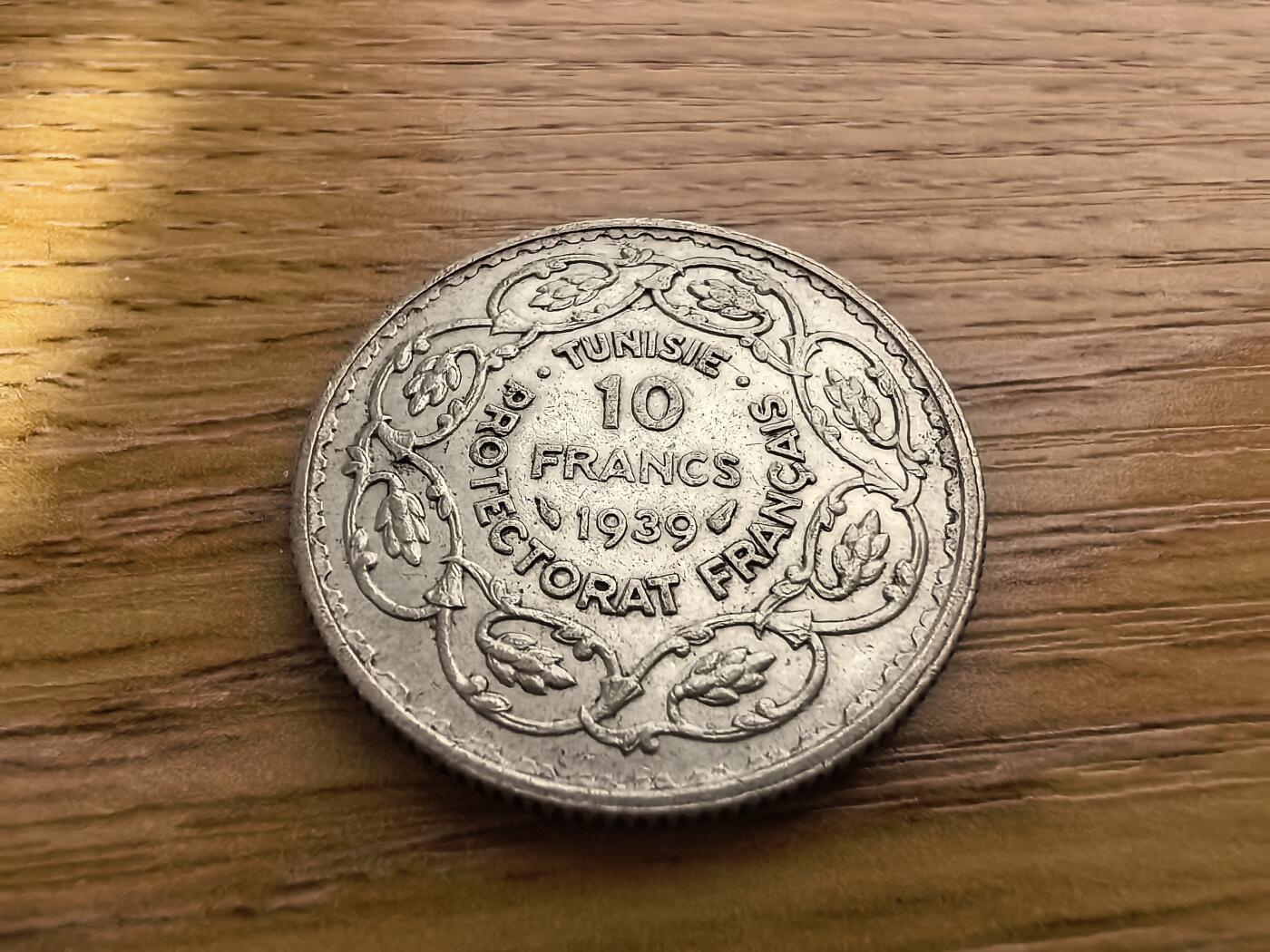 长老汇蛇年精选第七十五场拍卖 1939法属突尼斯10法郎银币，10克680银，未流通品