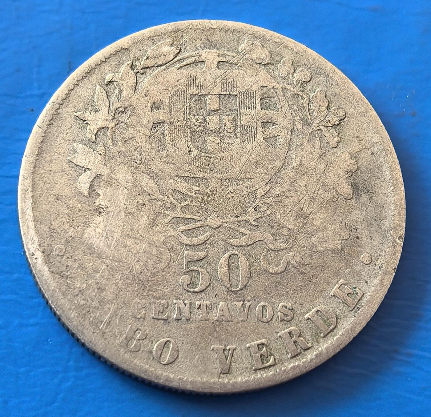 外国优质老铜币银币，周六九点倒数截拍，满百包邮，可寄存半年，喜欢朋友微信扫描二维码可直接参拍 佛得角1930年50分