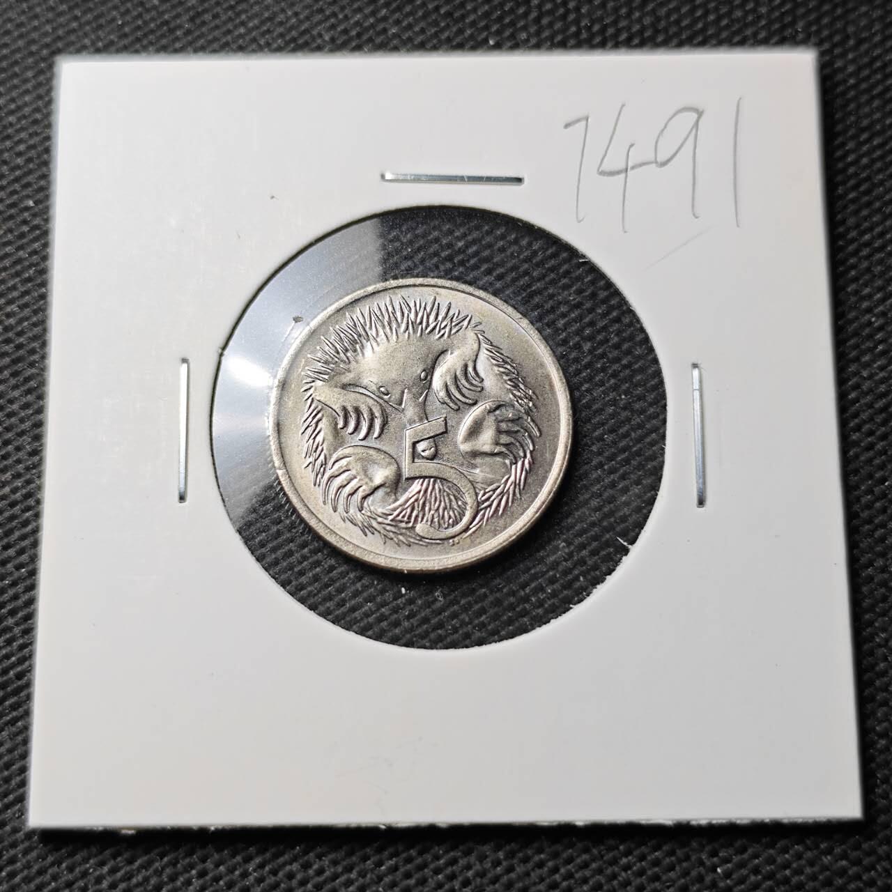 KK钱币收藏小铺  第374场  2月预留时间 周末发货  1982澳大利亚5分