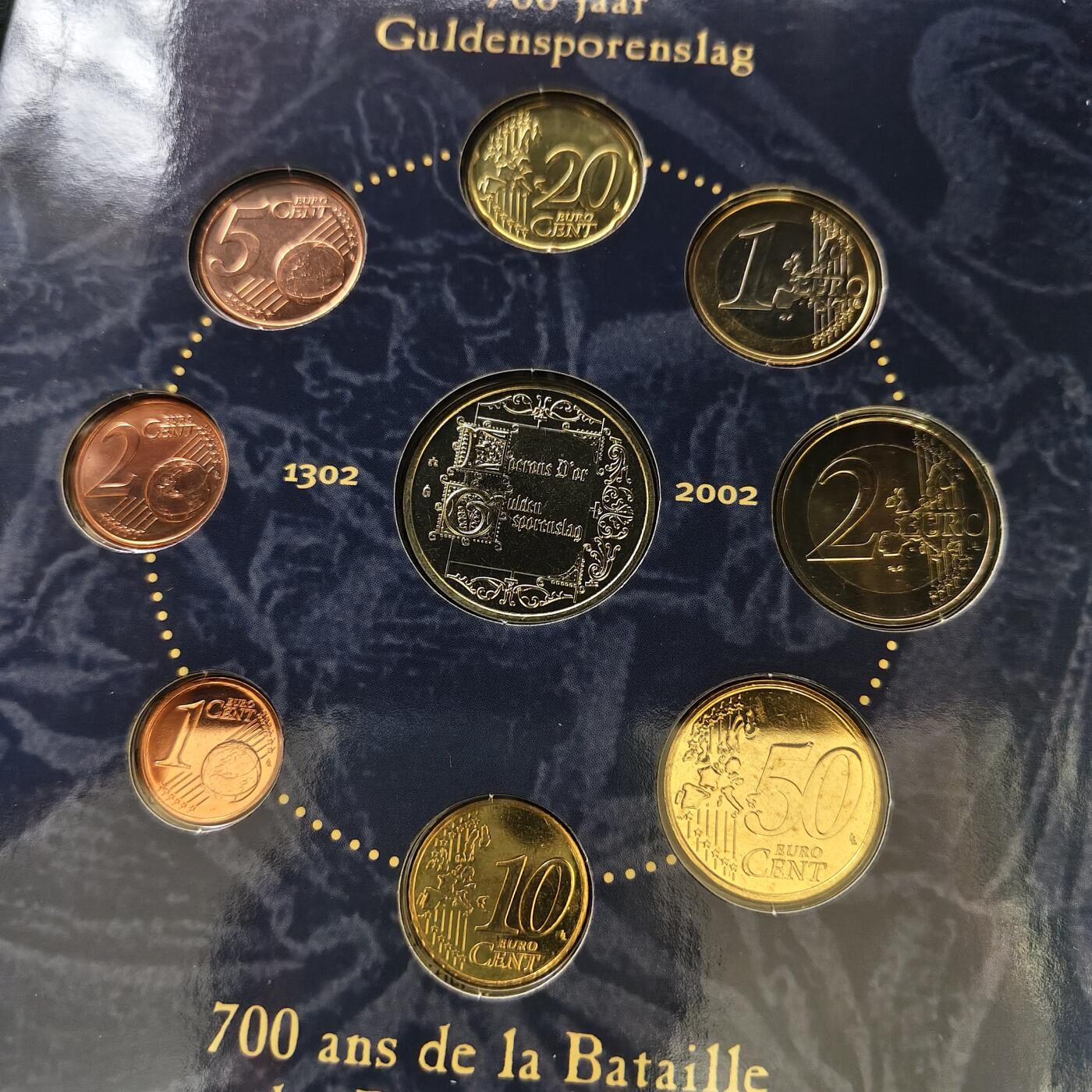 【全场包邮】纯粹捡漏拍479场（免费代拍第16场） 比利时2002年欧元首发金马刺战役700周年纪念主题官方套币-含纪念章