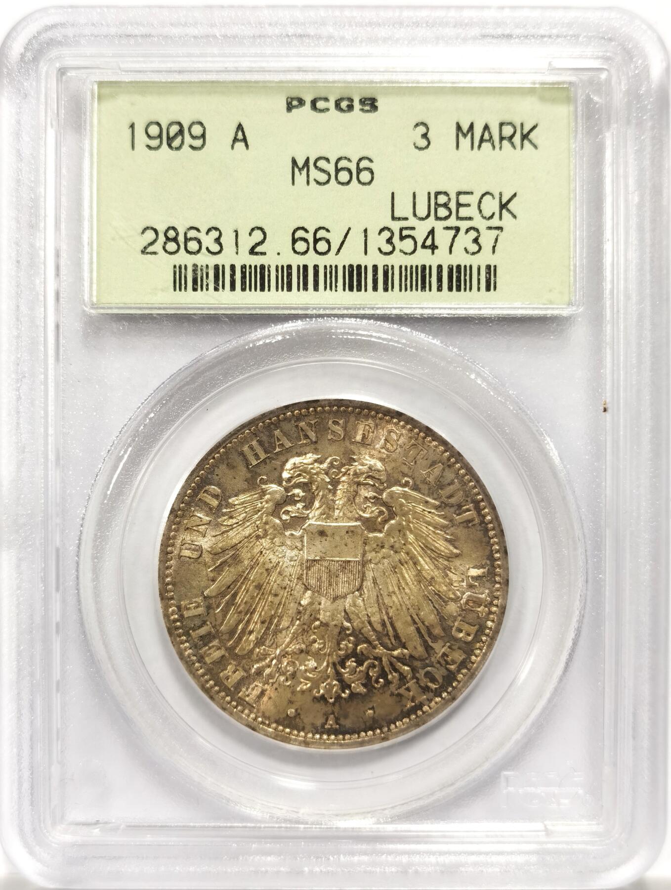 博洋堂世界钱币拍卖第147期（全场包邮） PCGS MS66 德国吕贝克1909年3马克银币 原味淡金彩洒落丝绸转光币面上 老绿盒收藏品质，越来越贵的品种，少见
