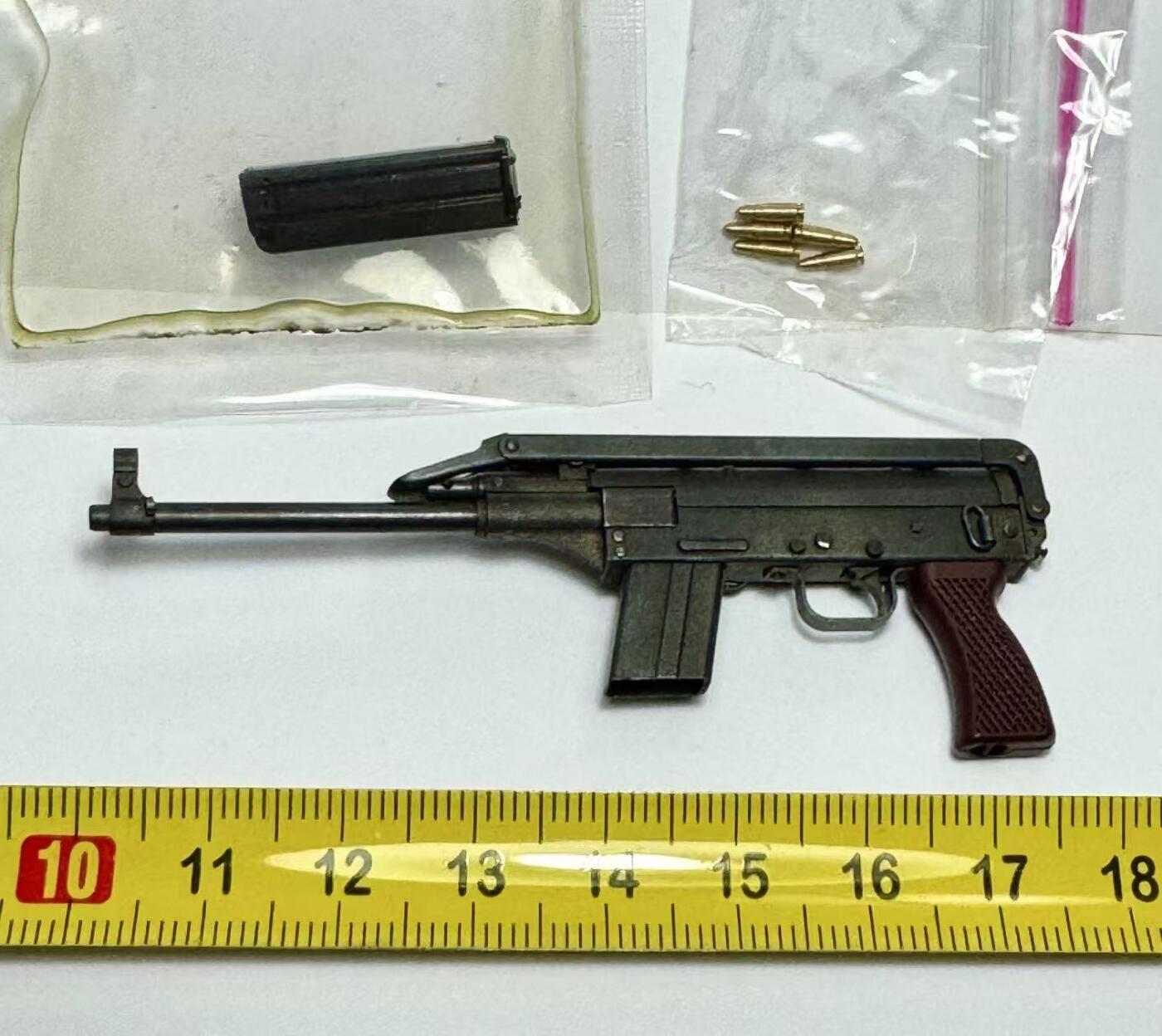 零元拍：H&G 1/6 79式模型，全金属，瑕疵描述：保险功能时有时无，其他都没有问题。