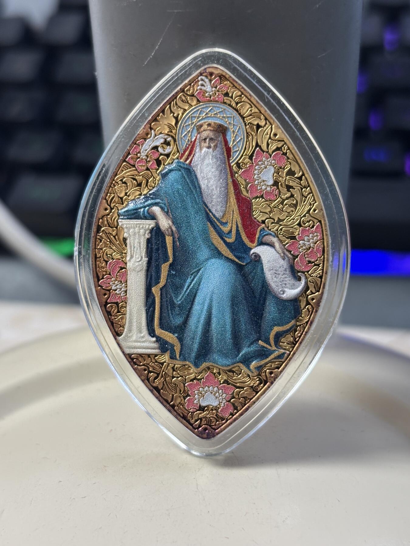 第182期拍卖 纽埃2016年遗产系列所罗门王1盎司彩色异形银币，999银，发行999枚，塑料盒有裂痕