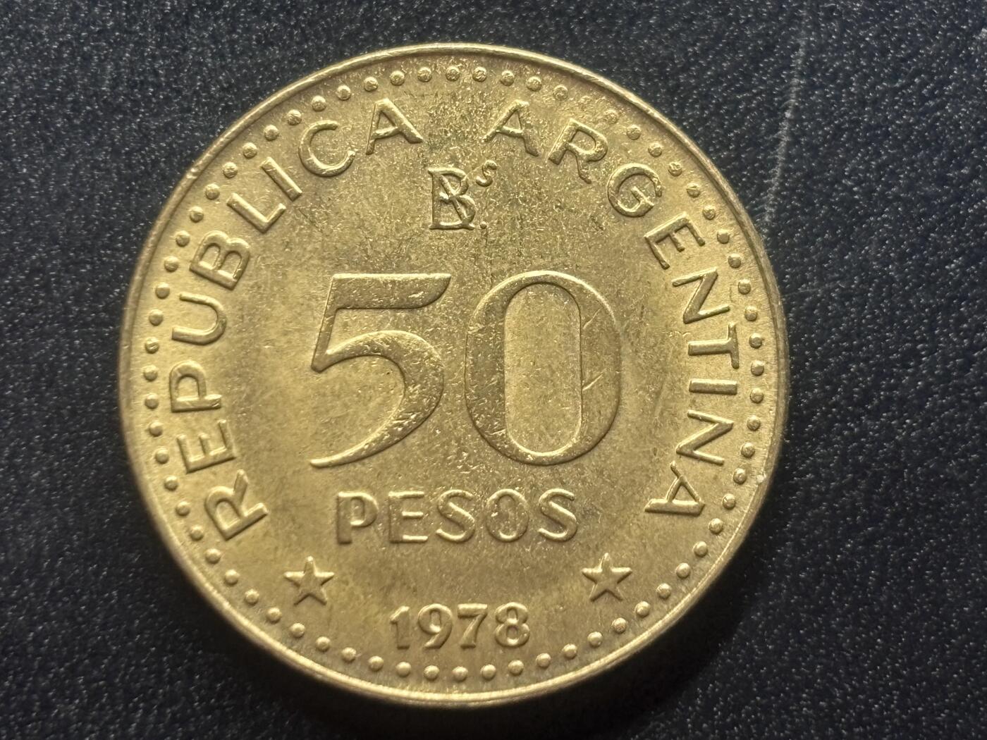 邮泉阁限时拍卖第三十六场 美洲硬币专场（硬币在国外。请付邮费6元。） 阿根廷1978年50比索纪念币