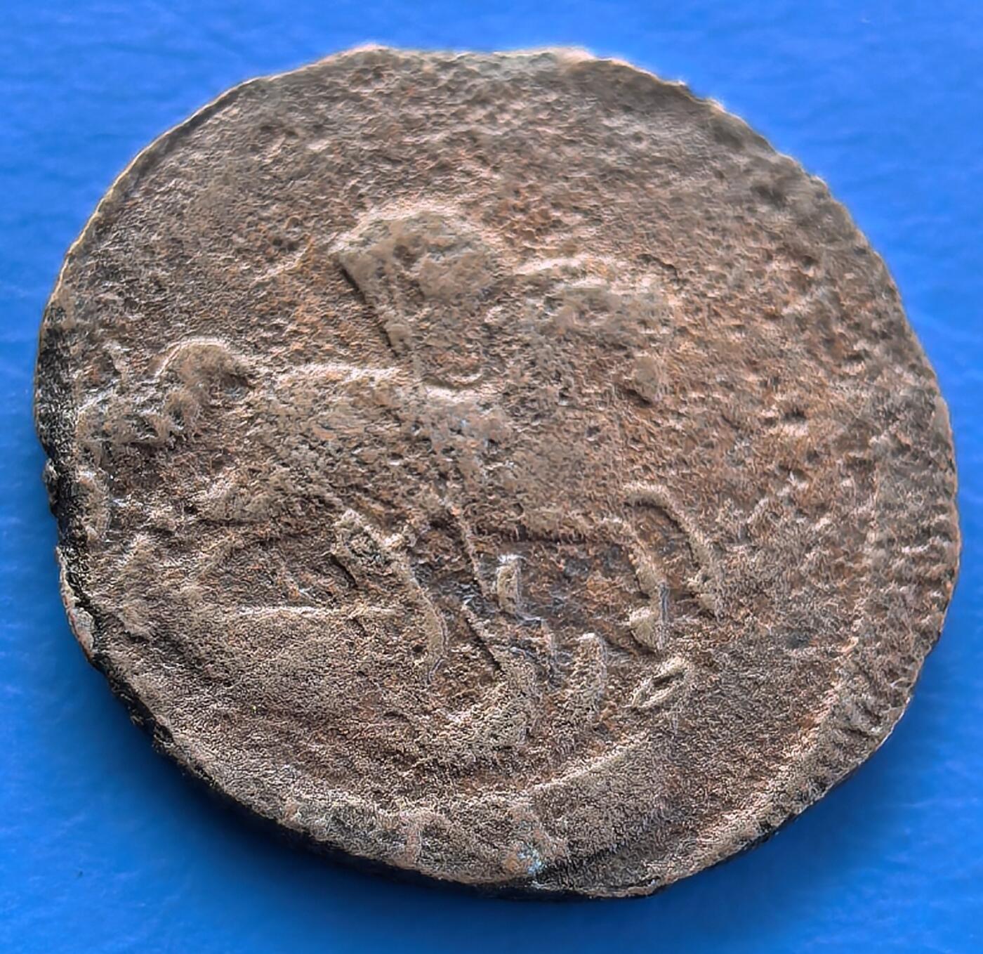 外国优质老铜币银币，周六九点倒数截拍，满百包邮，可寄存半年，喜欢朋友微信扫描二维码可直接参拍 沙俄1760年屠龙老铜币，直径22mm，重5克