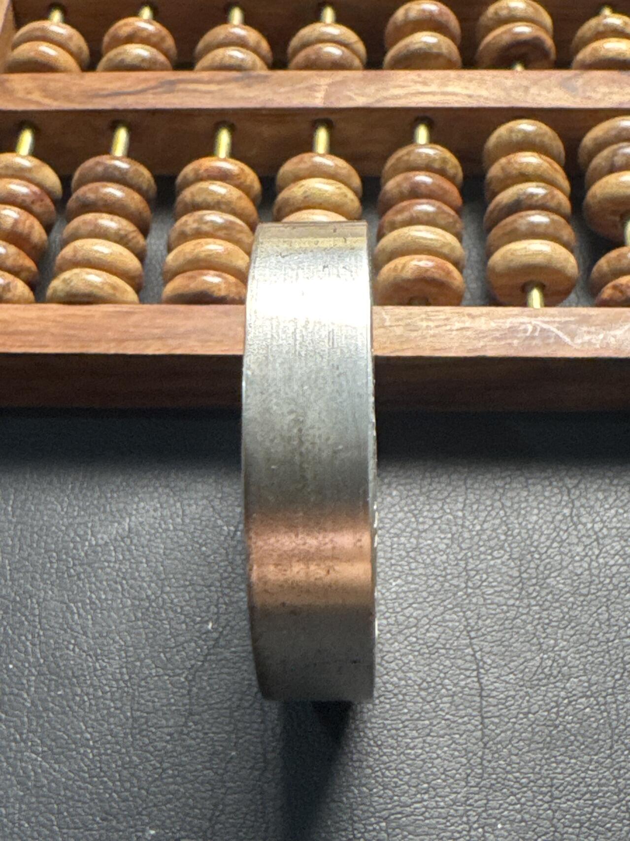 ❤️【币观天下】❤️ 第331期钱币拍卖- 2025.11.21周五晚上6点半场-长期征集拍品 利比里亚2007年里根总统发声纪念币（电池没电了）