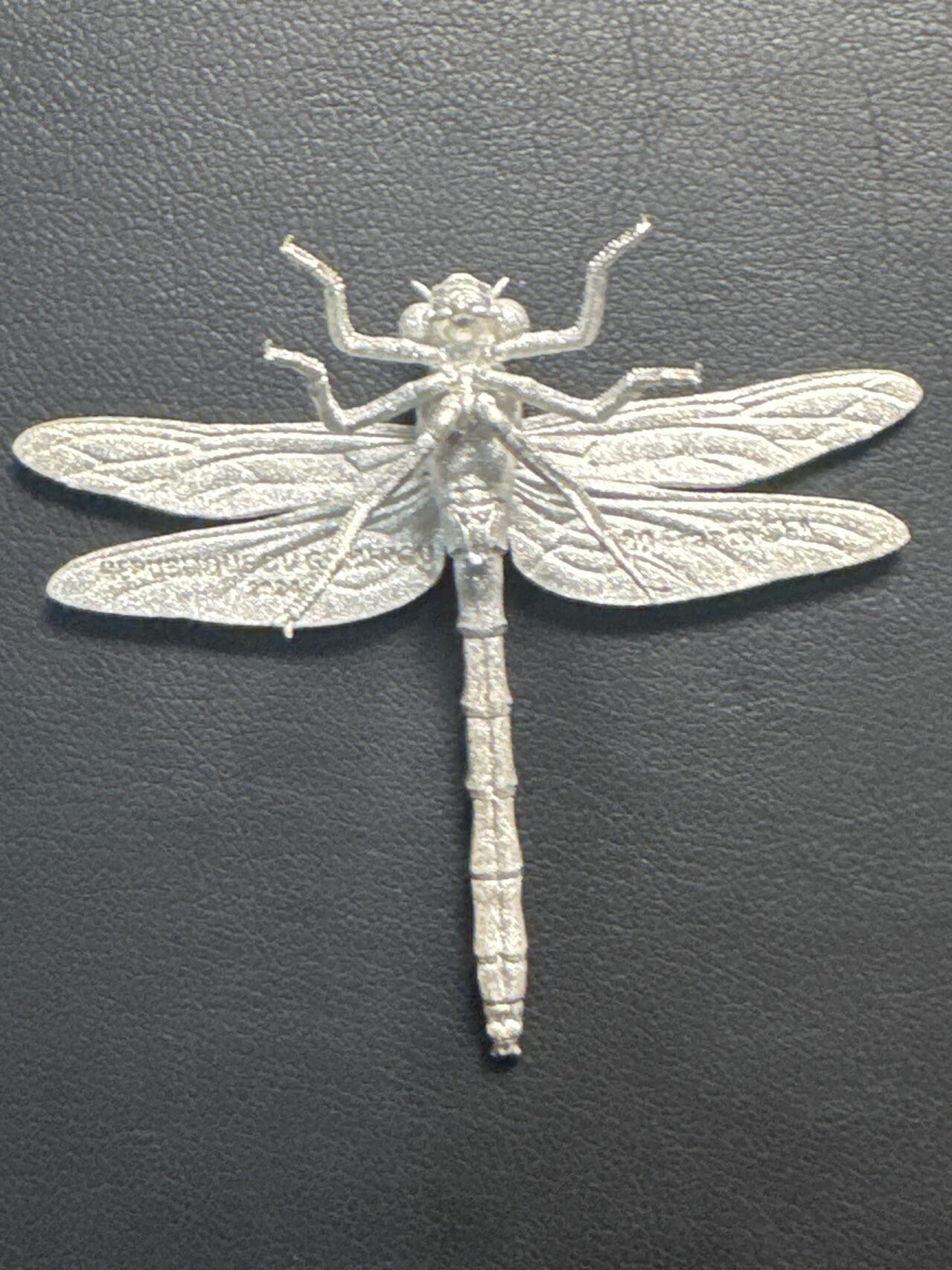 ❤️【币观天下】❤️ 第331期钱币拍卖- 2025.11.21周五晚上6点半场-长期征集拍品 喀麦隆2024年立体动物系列银币蜻蜓发行量333枚