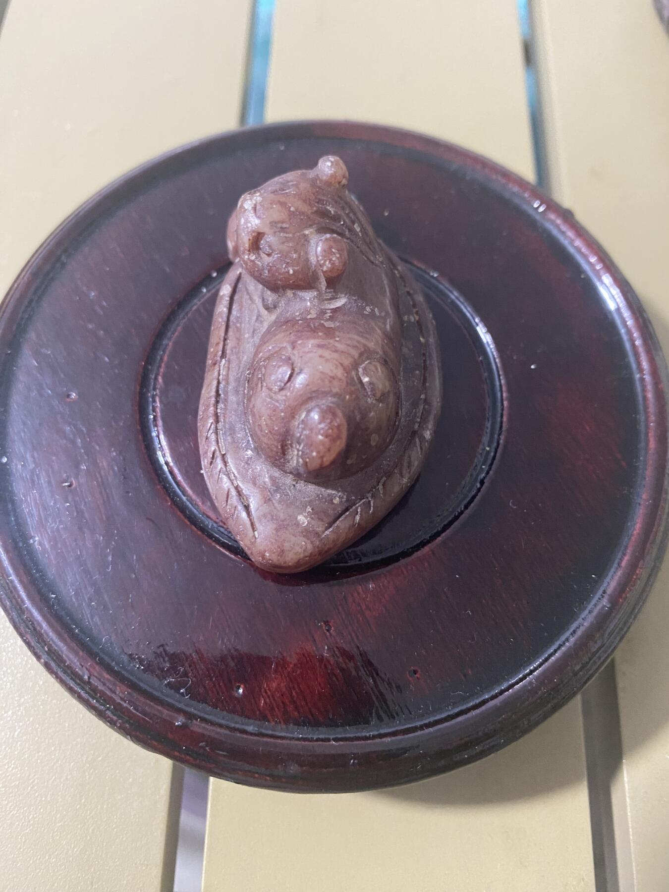 江南站杂项场 老玉雕手把件