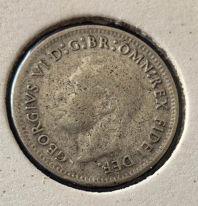 外国优质老铜币银币，周六九点倒数截拍，满百包邮，可寄存半年，喜欢朋友微信扫描二维码可直接参拍 - 欧洲老藏家纸夹-澳大利亚1949年3便士银币