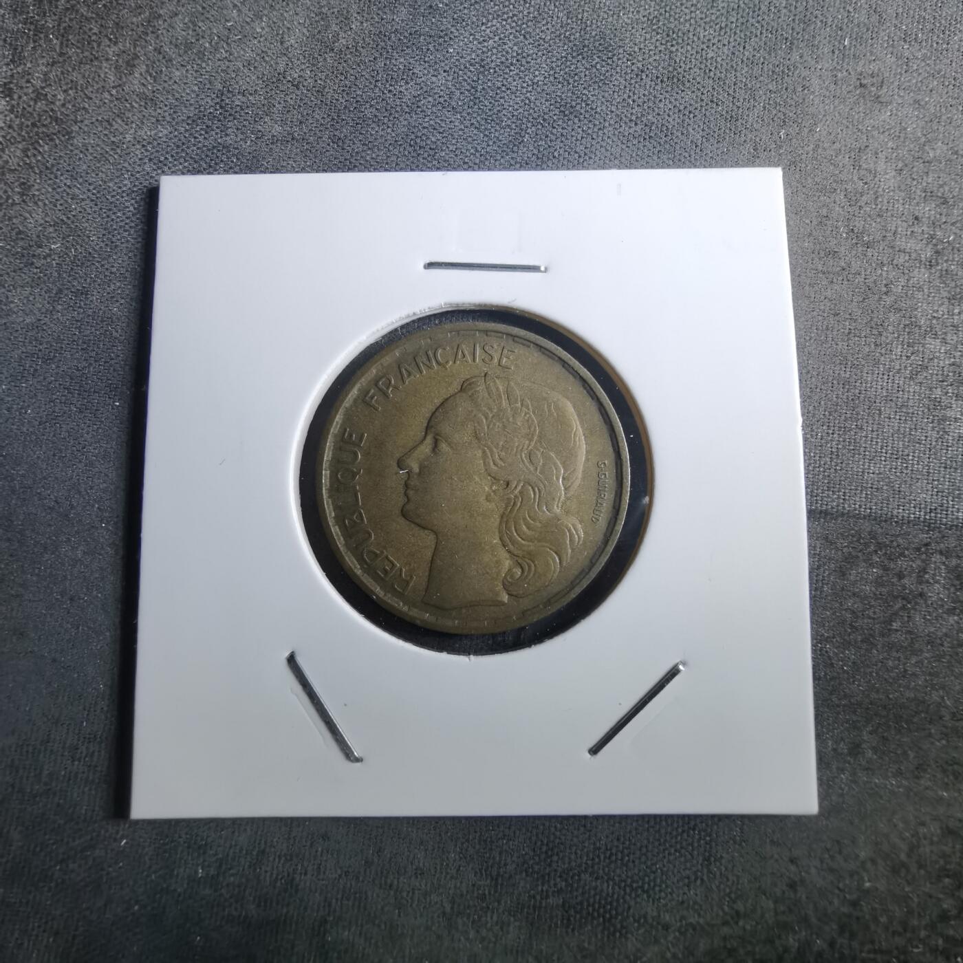 沼泽如烟--第910场 法国1951年20法郎