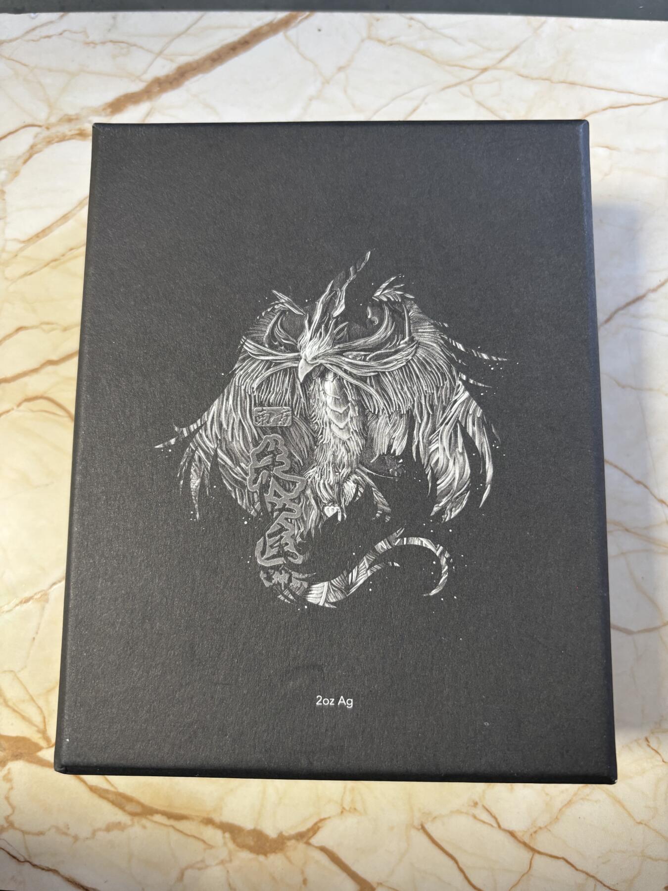 第182期拍卖 乍得2021年四大瑞兽系列朱雀高浮雕纪念银币，金属:999银+铜，重量:2盎司银+11.5盎司铜，直径:80毫米，发行：500枚