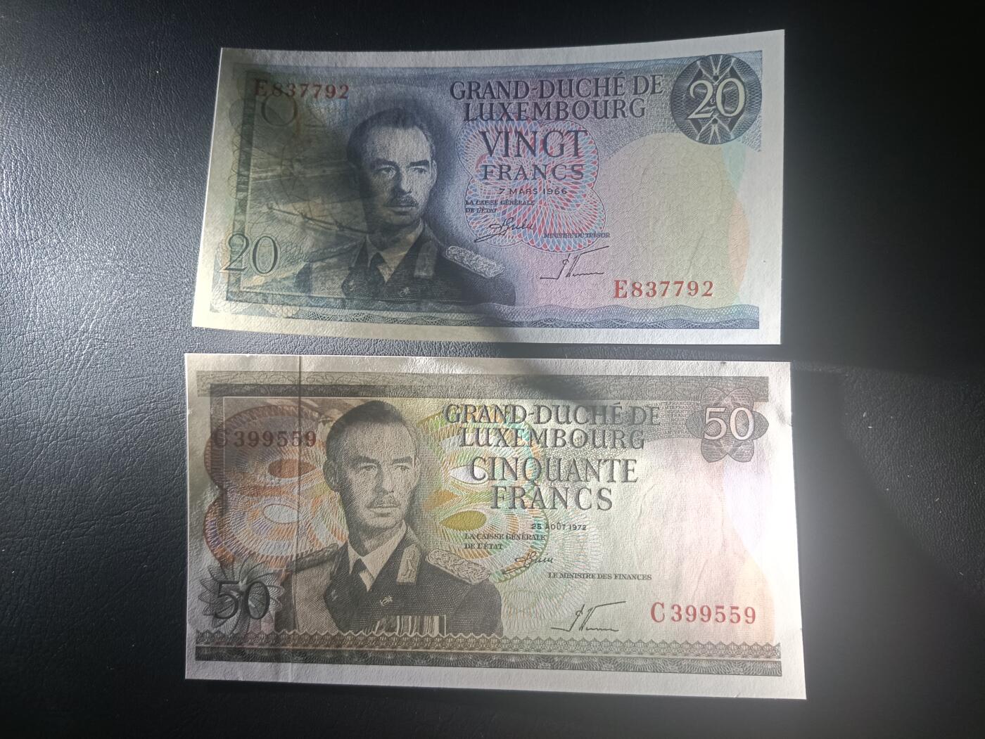 2025十一月第五期，总第203期 【地】卢森堡1972版20+50法郎UNC—UNC-，让大公和桥梁/炼钢