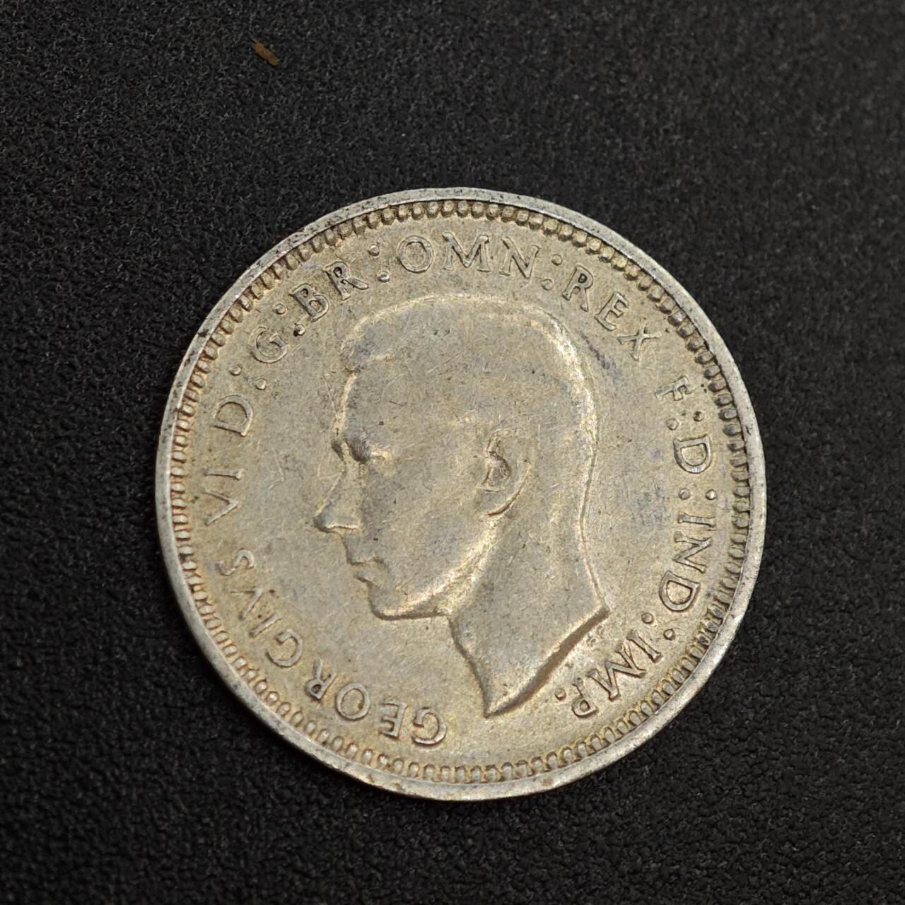 【淘币小摊】实时拍第八百零二拍   散币场   满百包邮可预留二周 每周一统一发货   澳大利亚1943年乔治六世3便士银币