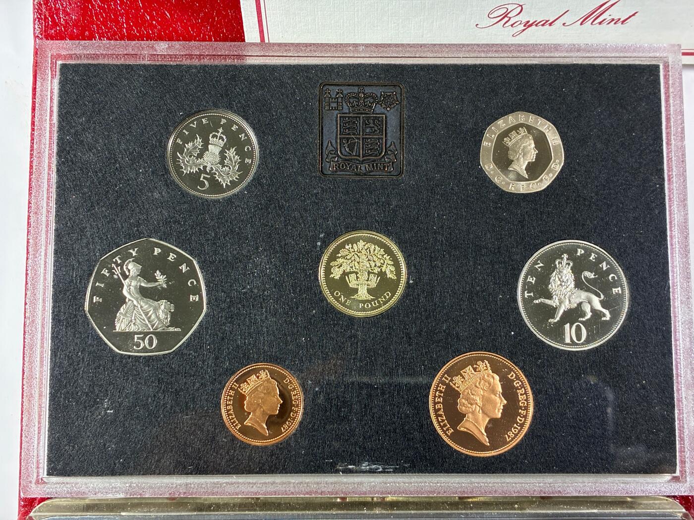 【雨安】【直播拍卖】【世界币章115期-裸币】2025-11-21 周五 19:30 保真