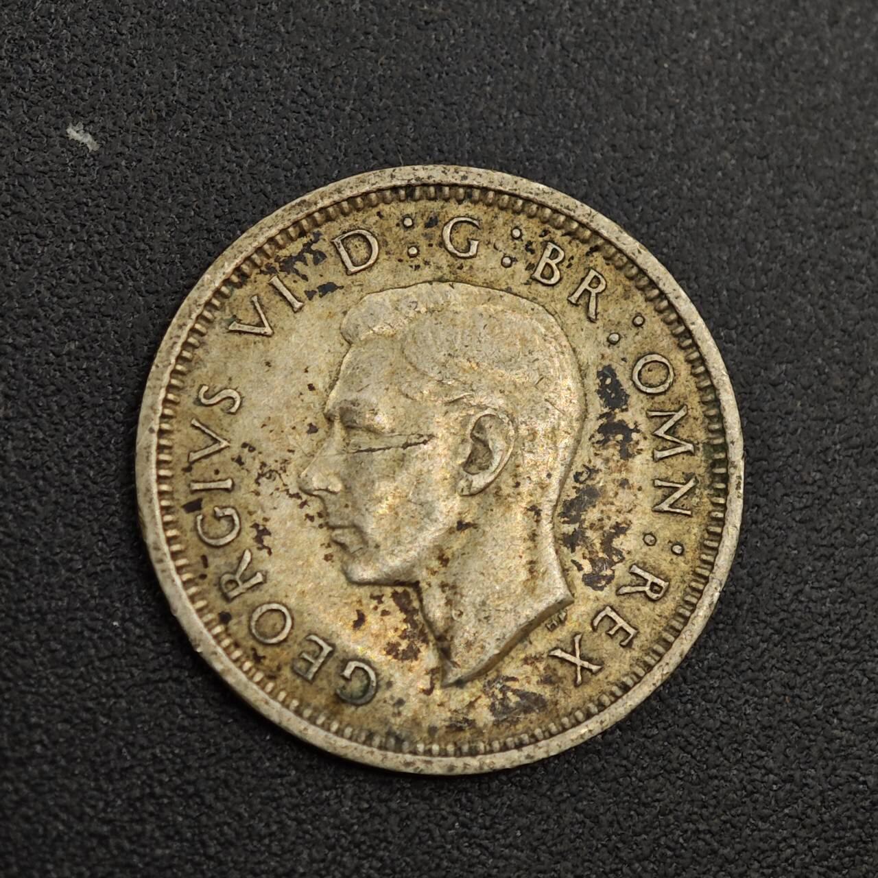 【淘币小摊】实时拍第八百零二拍   散币场   满百包邮可预留二周 每周一统一发货   英国1938年乔治六世3便士银币